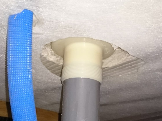 洗濯槽のパン 気密欠損
