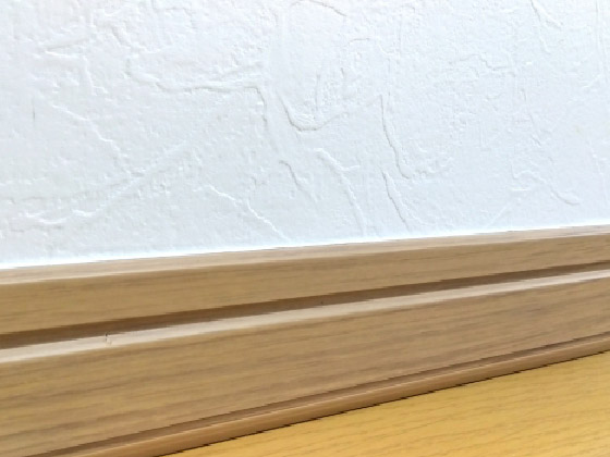 床と壁の取り合い
